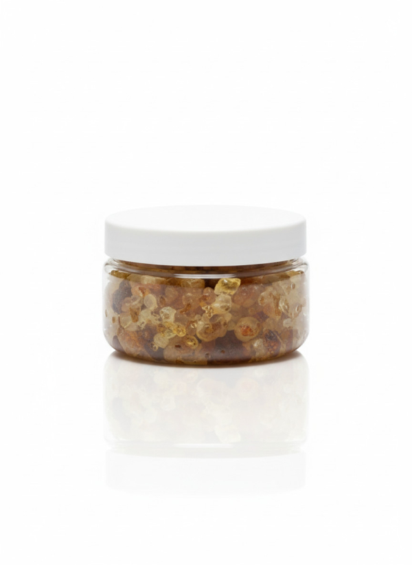 Pot d'encens citronné à base d'oliban, résine naturelle dorée et ambrée, utilisée pour purification et relaxation